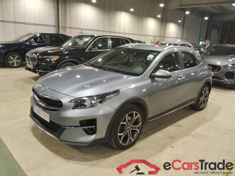 KIA XCEED 1.0 T-GDI NAVI EDITION #1