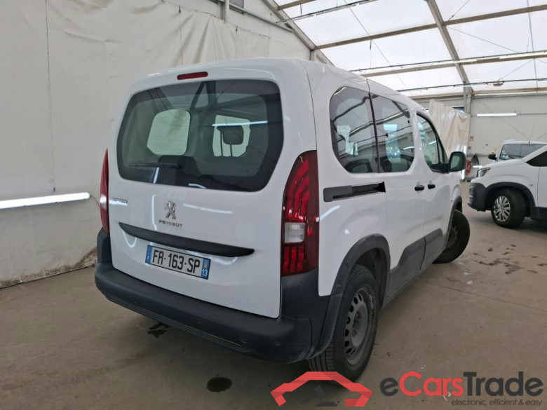 Rifter Active L1 1.2 PureTech 110 CV #3