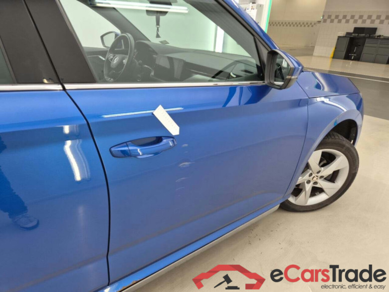 SKODA KAMIQ 1.5 TSI STYLE DSG #6