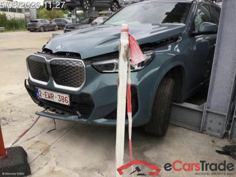 BMW IX 1 iX1 eDrive20 (150kW) 150kW/204pk  5D/P Auto-1