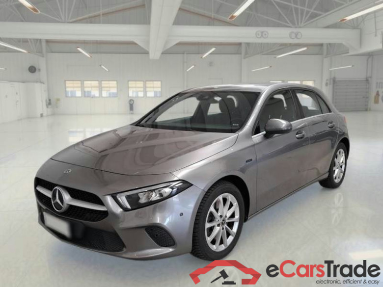 MERCEDES-BENZ CLASSE A / 2018 / 5P / BERLINA A 250 E EQ-POWER AUTO BUSINESS EXTRA #1