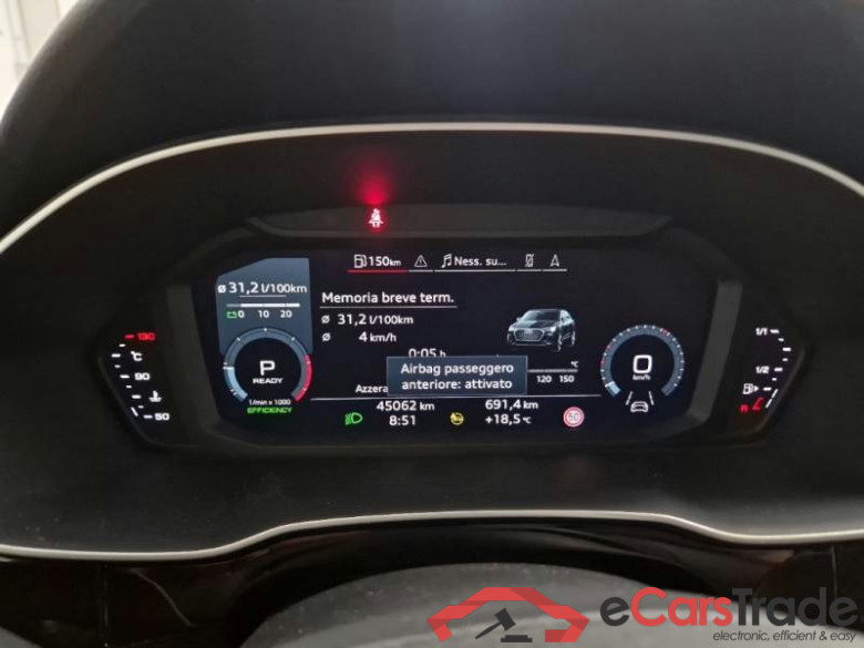 AUDI Q3 SPORTBACK / 2019 / 5P / SUV 35 TDI QUATTRO S TRONIC BUSINESS PLUS #4