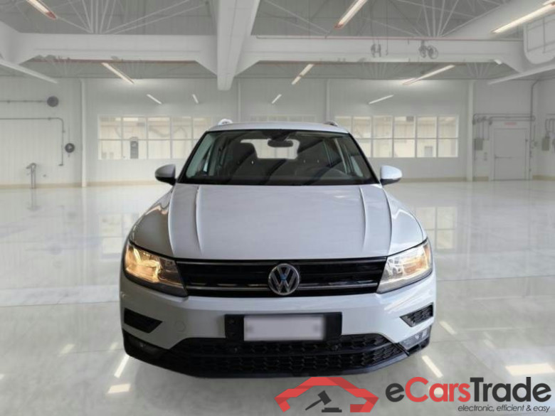 VOLKSWAGEN TIGUAN / 2016 / 5P / SUV 2.0 TDI SCR 110KW BUSINESS BMT DSG #6