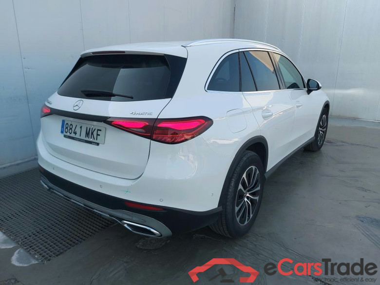 MERCEDES-BENZ GLC / 2022 / 5P / todoterreno GLC 220 d 4MATIC #2