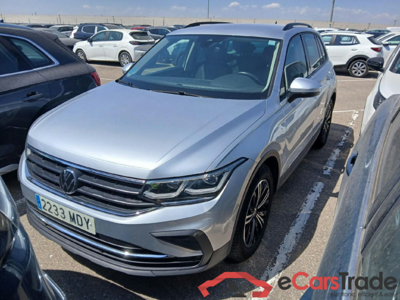 VOLKSWAGEN Tiguan / 2020 / 5P / todoterreno Life 2.0 TDI 110kW (150CV) DSG #1