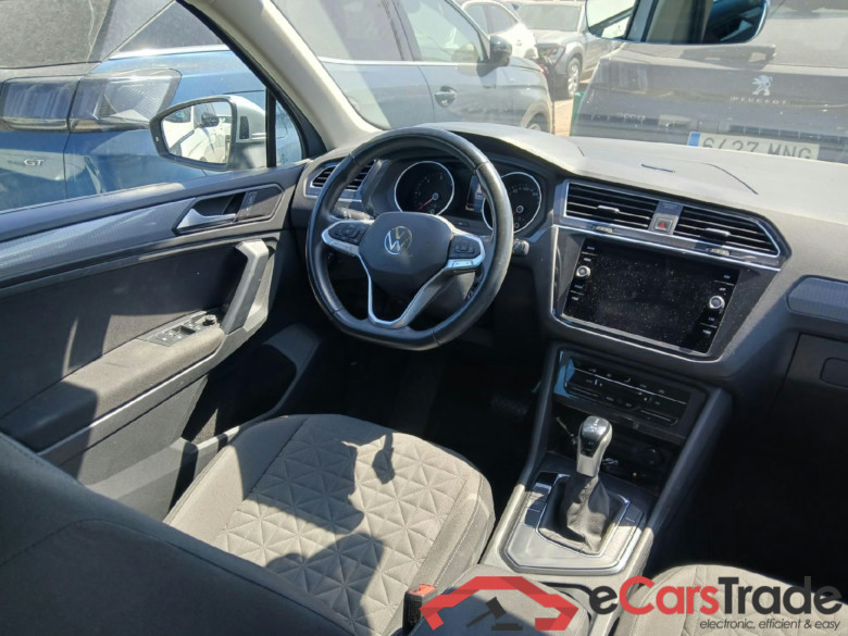 VOLKSWAGEN Tiguan / 2020 / 5P / todoterreno Life 2.0 TDI 110kW (150CV) DSG #3