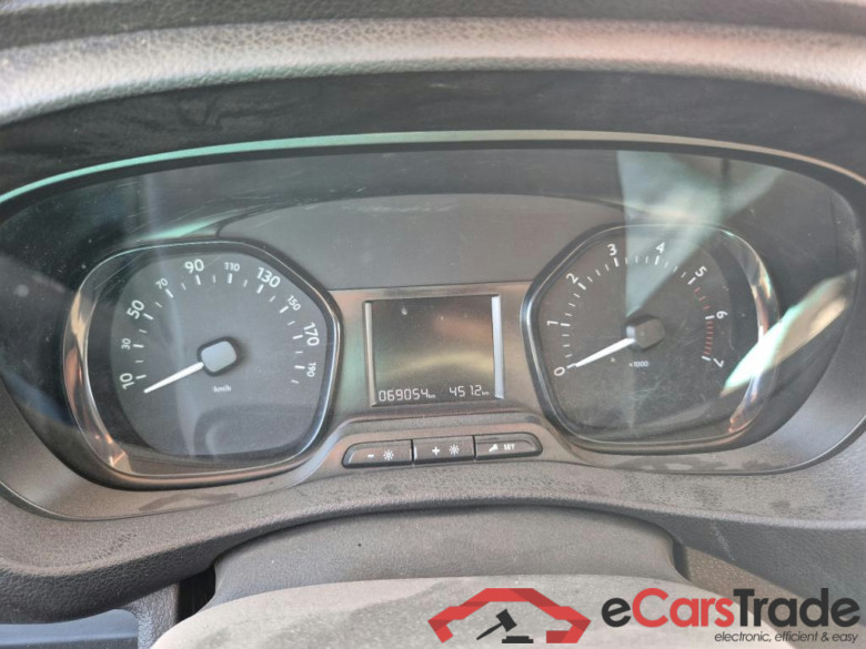 PEUGEOT Expert / 2016 / 4P / furgón Furgón BlueHDi 145 6v Standard #4