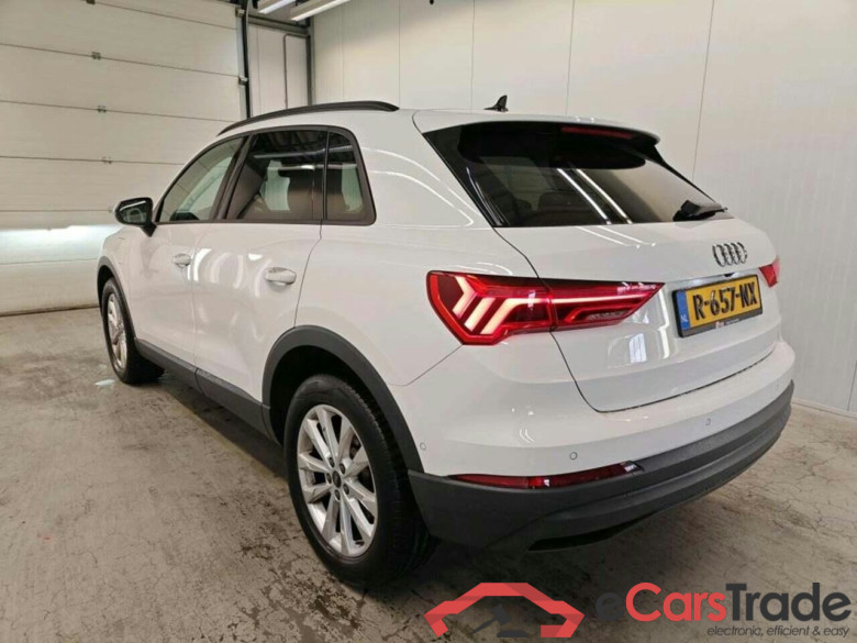 AUDI Q3 45 TFSI e Adv Editi. #6