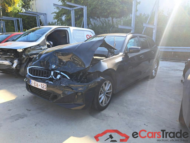 BMW - BMW 3 TOURING 320e 204PK        ***              TOTAL LOSS               ***              With Climatic & Navigation   * HYBRID * #1