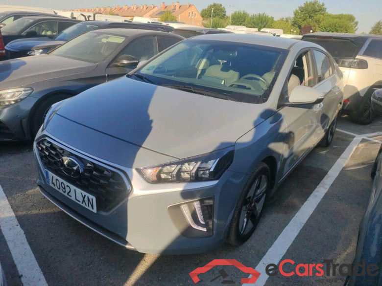 HYUNDAI IONIQ / 2019 / 5P / berlina con portón 1.6 GDI HEV Tecno DCT