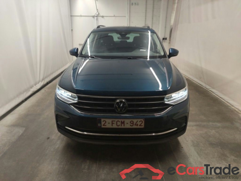 Volkswagen Tiguan 1.4 eHybrid DSG Life Business 5d #5
