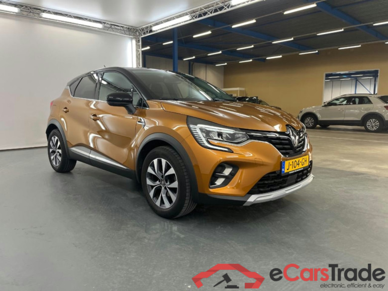 RENAULT CAPTUR 1.3 TCe 130 Intens #2