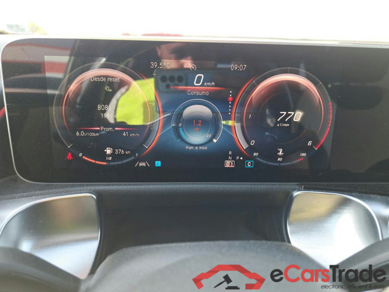 MERCEDES-BENZ GLB / 2019 / 5P / todoterreno 2.0 GLB 200 D DCT 110KW (150CV) (AC) #4