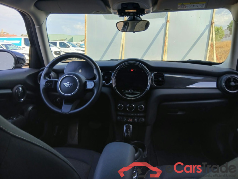 MINI MINI / 2021 / 5P / berlina con portón COOPER CORPORATE 5 PUERTAS(SP) #3