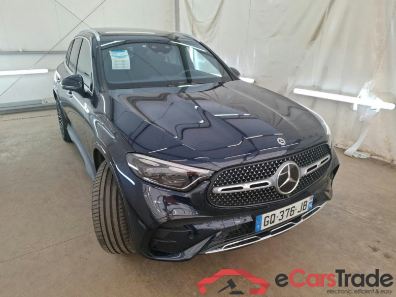 MERCEDES-BENZ GLC / 2022 / 5P / SUV GLC 300 e AMG Line 4MATIC #5