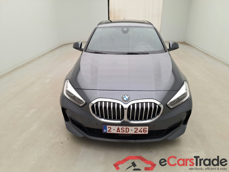 BMW, 1-serie '19, BMW 1 Reeks Hatch 118iA (100 kW) 5d