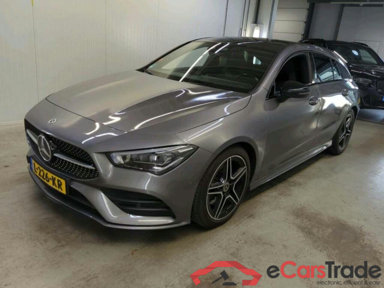 MERCEDES-BENZ CLA-klasse Shooting Brake 200 Bns Sol. AMG #1