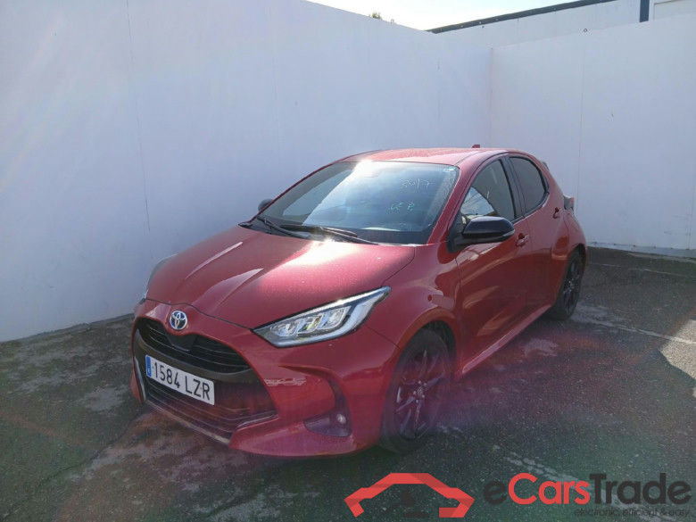 TOYOTA Yaris / 2020 / 5P / berlina con portón 1.5 120H Style #1