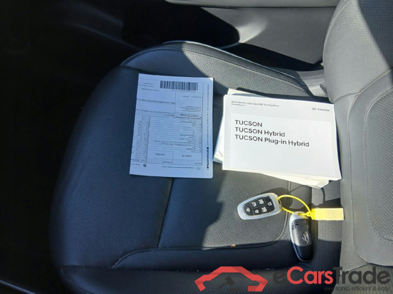 HYUNDAI Tucson / 2020 / 5P / todoterreno 1.6 TGDI PHEV 195kW Style Auto 4x4 #5
