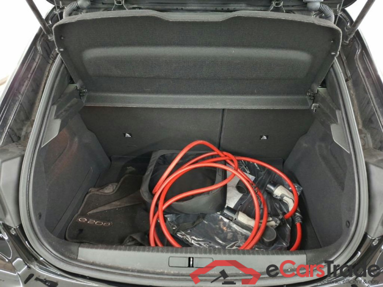 PEUGEOT e-208 Active 50kWh 136 5D #5
