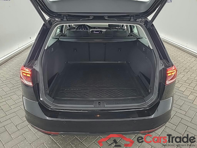 VOLKSWAGEN Passat Variant 1.5 TSI 7-DSG Business 5D 110kW #5