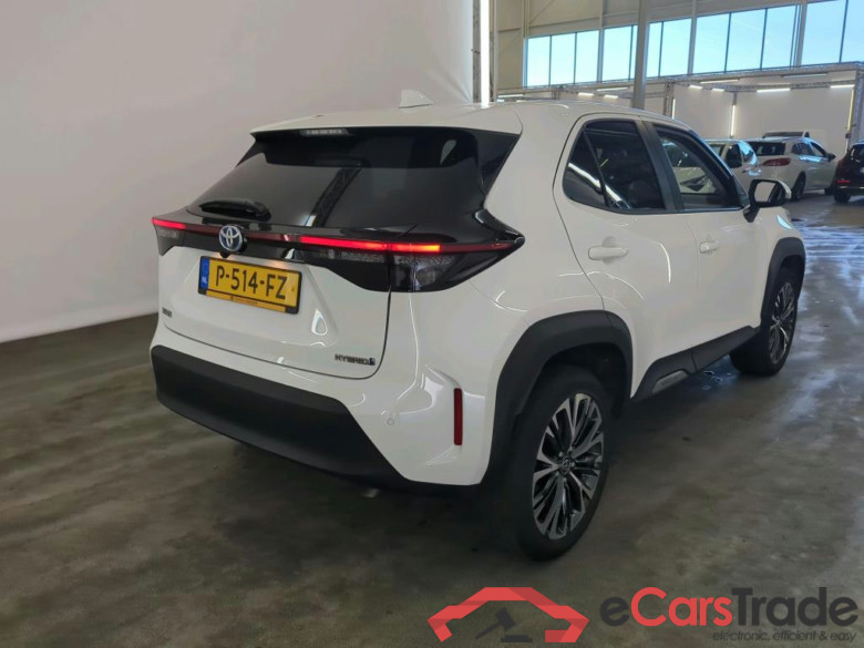 Toyota Yaris Cross 1.5 Hybrid Executive Automaat 5d #2