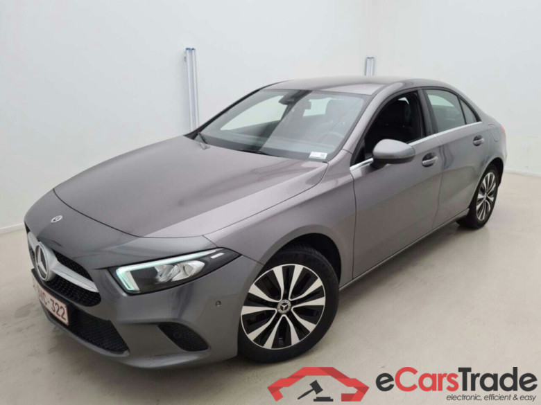 MERCEDES-BENZ A-KLASSE SEDAN 250E BUSINESS SOL. #1