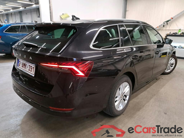 SKODA - SKO OCTAVIA COMBI 1.0 TSI 110PK Ambition & Adaptive Cruise Control & Removable Trailer Hook * PETROL * #2