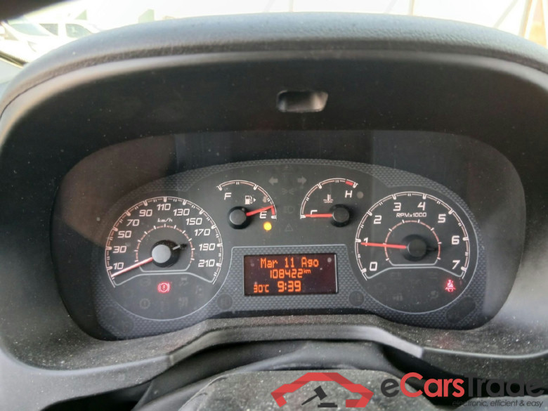 FIAT Fiorino / 2016 / 3P / furgón derivado de turismo Cargo Base N1 1.3 MJet 70 kW (95 CV) #4
