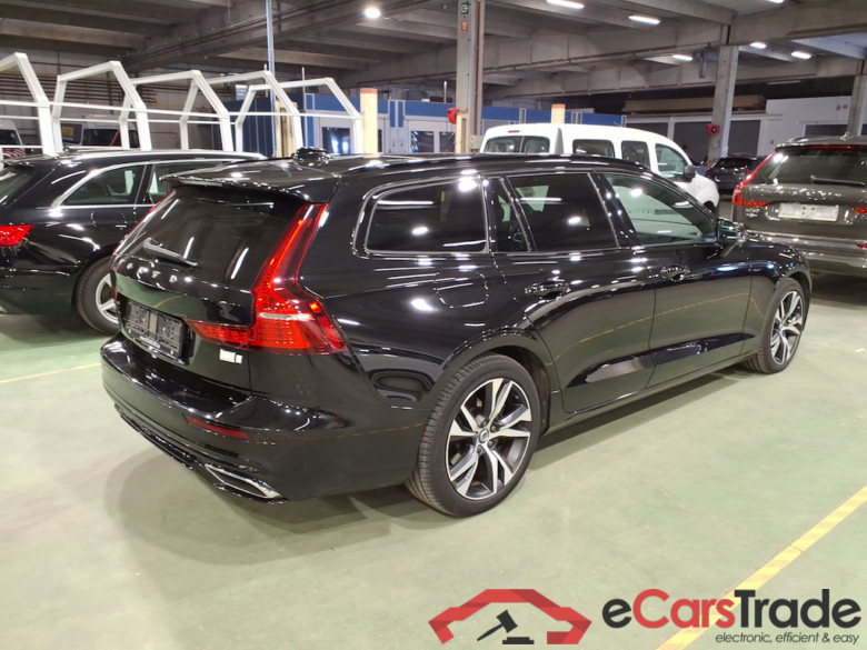 VOLVO V60 - 2018 2.0 T8 AWD PHEV R-Design Geartronic #4