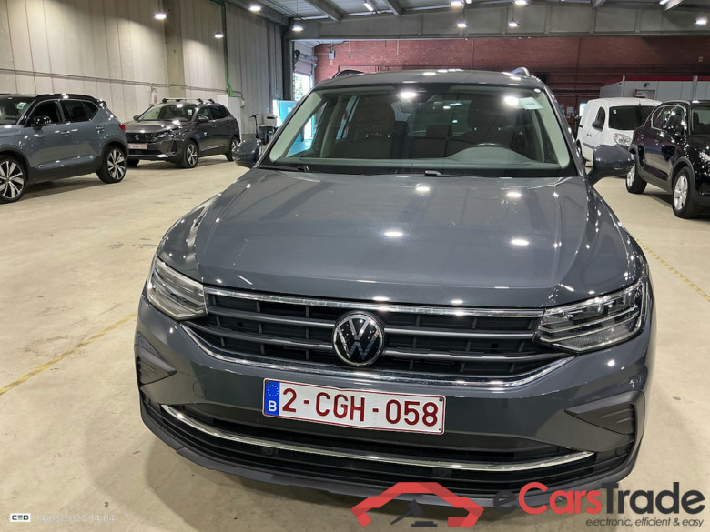 VOLKSWAGEN Tiguan 1.5 TSI 96KW LIFE BUSINESS #1