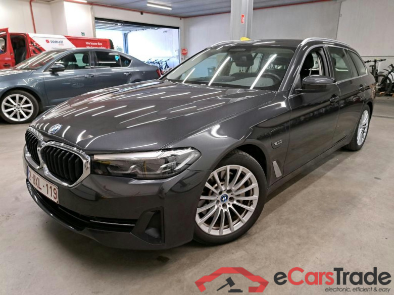 BMW - BMW 5 TOURING 520e 204PK Pack Business With Dakota Leather & Active Cruise Control & Parking Assistant Pack * HYBRID * #1