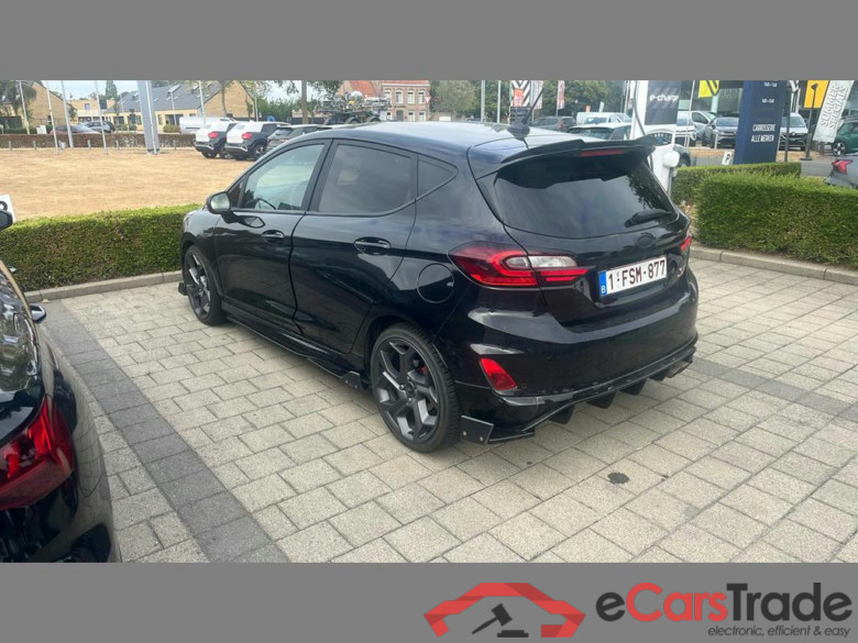 FORD Fiesta ST 1.5 EcoBoost Ultimate #4