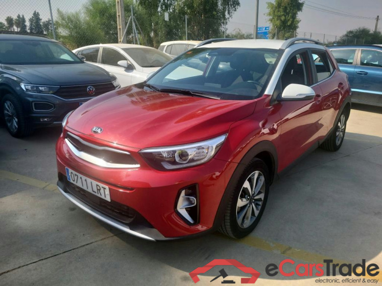 KIA Stonic / 2017 / 5P / todoterreno 1.0 T-GDi 74kW (100CV) MHEV iMT Drive