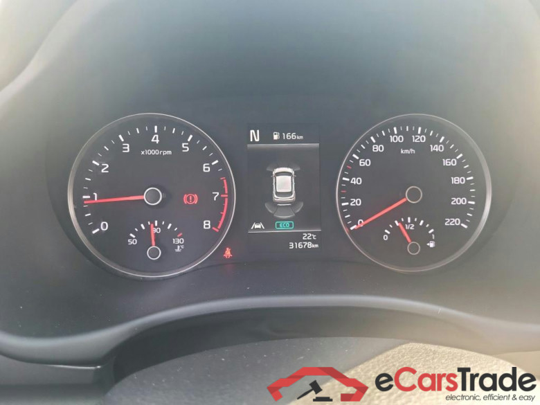 KIA Stonic / 2017 / 5P / todoterreno 1.0 T-GDi 74kW (100CV) MHEV iMT Drive #4