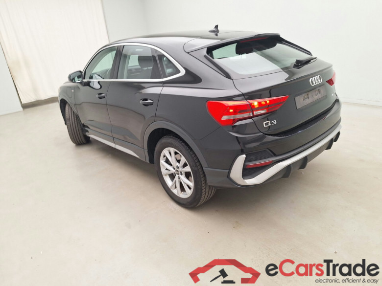 Audi, Q3 SB '19 PHEV, Q3 SB 45 TFSie PHEV S Li.Str. #3