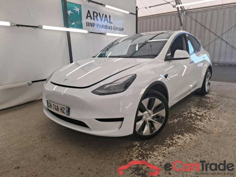 TESLA Model Y / 2021 / 5P / SUV RWD #1