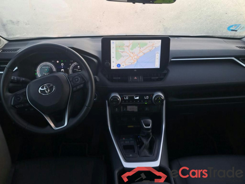 TOYOTA Rav4 / 2018 / 5P / todoterreno 2.5l 220H Luxury #3