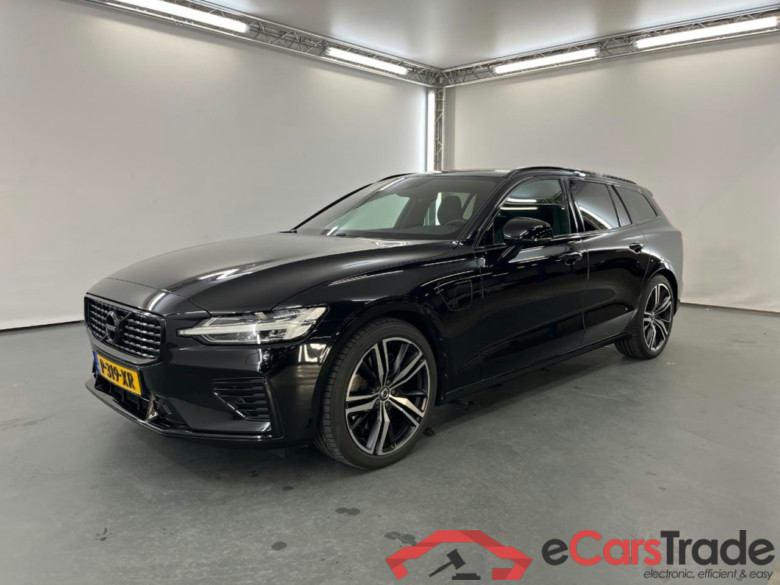 VOLVO V60 2.0 T6 Recharge AWD R-Design