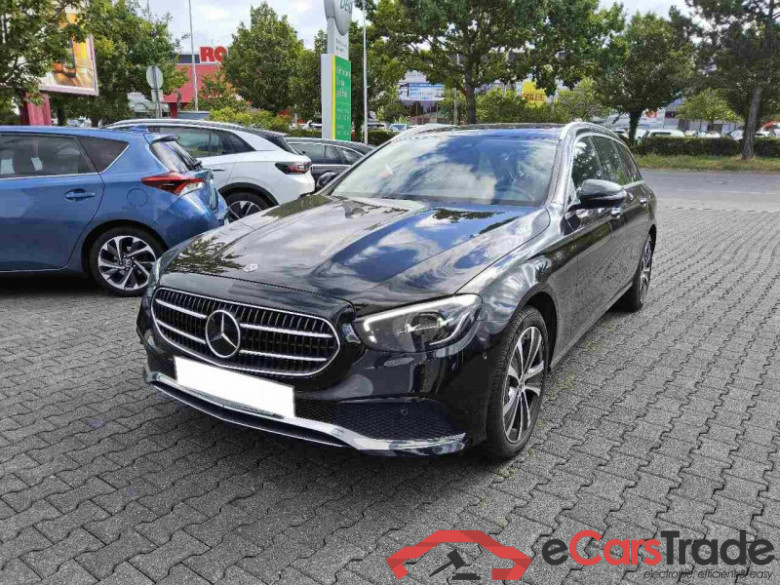 Mercedes-Benz E T-Modell (BM 213)(06.2016->) DE - Kb5 E 300 de EU6d, Avantgarde, (Facelift) 2020 - 2023 #1