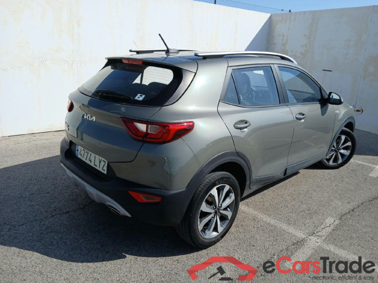 KIA Stonic / 2017 / 5P / todoterreno 1.0 T-GDi 74kW (100CV) MHEV iMT Concept #2