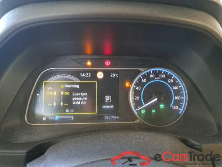 NISSAN LEAF / 2017 / 5P / BERLINA BUSINESS 40KWH #6