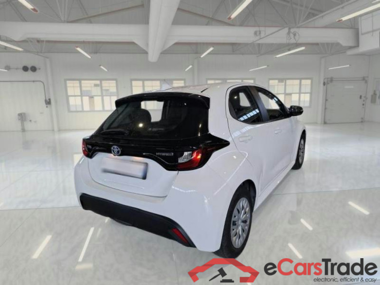 TOYOTA YARIS / 2020 / 5P / BERLINA HYBRID BUSINESS MY22 #2