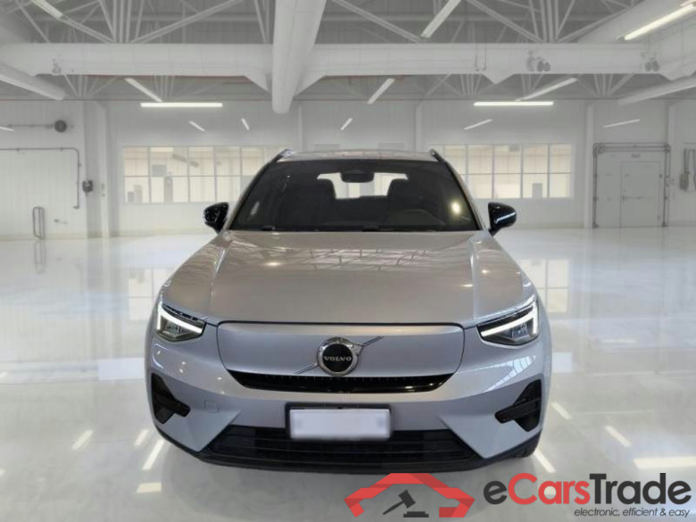 VOLVO XC40 / 2021 / 5P / SUV RECHARGE PLUS #6