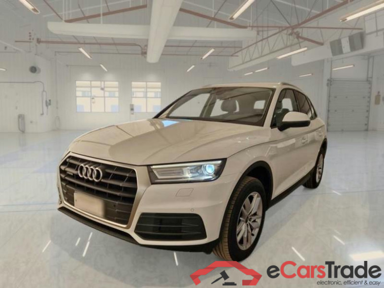 AUDI Q5 / 2016 / 5P / SUV 40 TDI BUSINESS QUATTRO S TRONIC #1