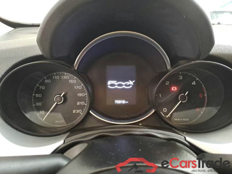 FIAT 500X / 2018 / 5P / CROSSOVER 1.6 MJET 130CV E6D CONNECT #4
