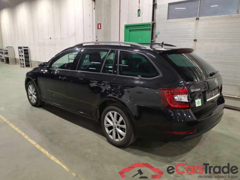 SKODA OCTAVIA COMBI - 2017 1.5 TGI G-TEC Ambition DSG CNG #2