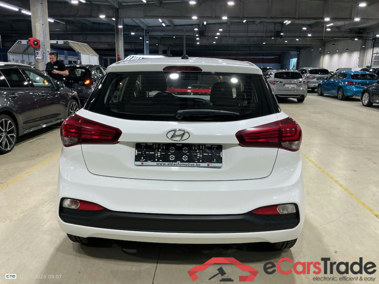 HYUNDAI i20 - 2015 1.2i Air 1 #5