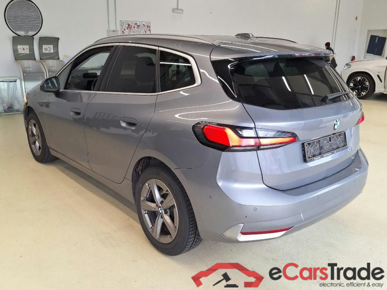 BMW 218d Active Tourer Travel Aut. Pano LED Head-Up LC-Pro Navi-Pro KeylessGo Camera 360 Klima PDC ... #4