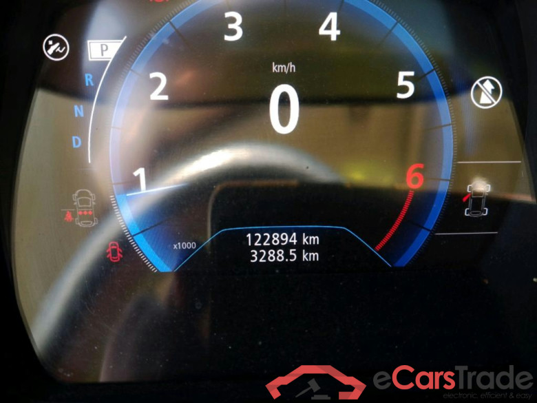 RENAULT Kadjar / 2019 / 5P / crossover Zen GPF TCe 103kW (140CV) EDC #5